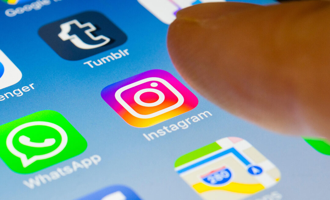 How to Stay Up-to-date With Technology & How to Catch-up if You’re Falling Behind